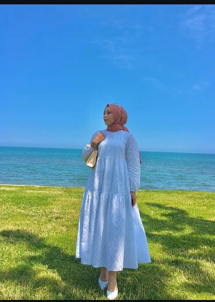 Beyaz elbise - Görsel 2