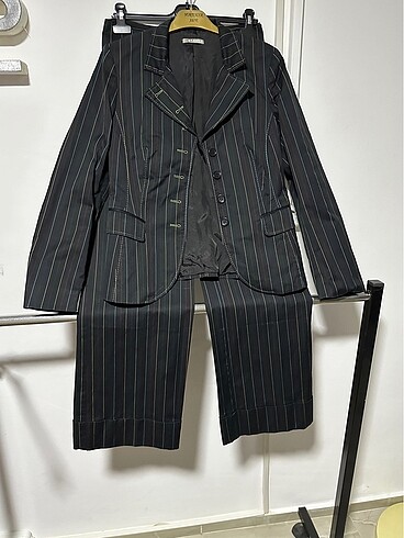Paul Smith Almanyanın pahalı markası 38/40