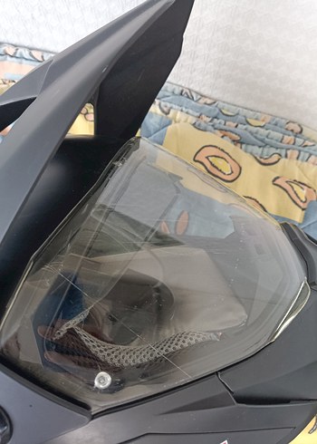 Siyah Motosiklet Kaskı - Görsel 4