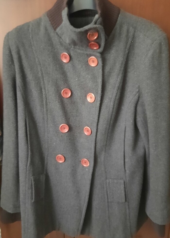 Kahve renkli mont - Görsel 3