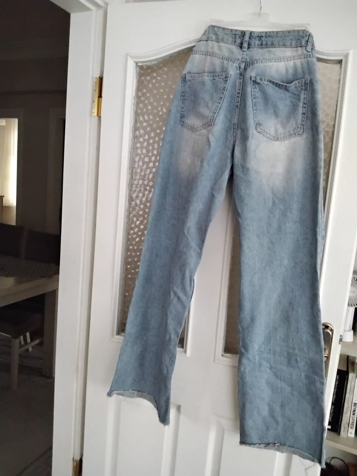 Yırtık Detaylı Salaş Midi Boy Kadın Jean - Görsel 2