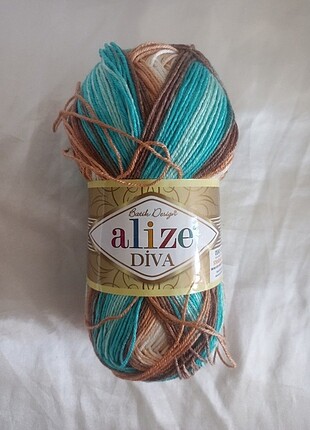 Alize diva batik iplik 