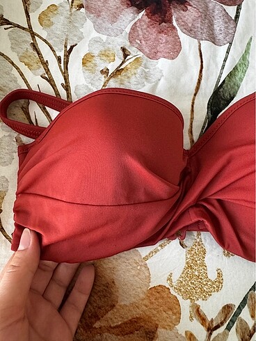 l Beden bordo Renk Bikini takımı
