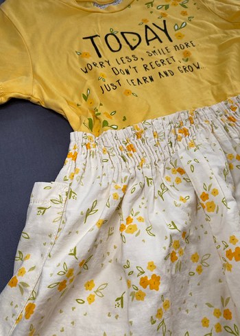 Sarı Çiçekli Kız Çocuk Elbise - Görsel 3