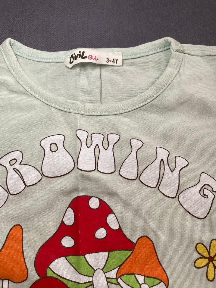 Çiçek ve Mantar Baskılı Kız Tişörtü - Görsel 3