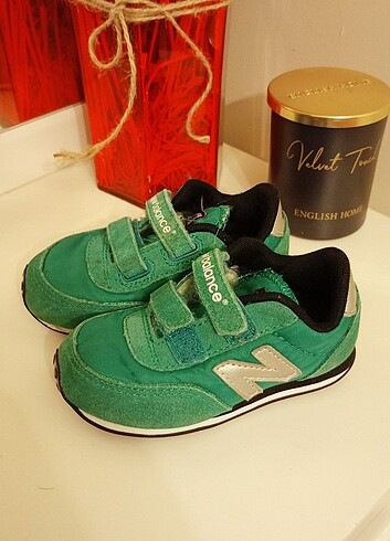22 Beden New balance spor ayakkabı