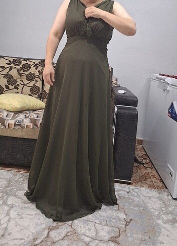 Haki yeşil elbise