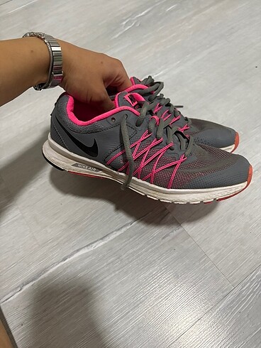 Nike Nike spor ayakkabı orjinal