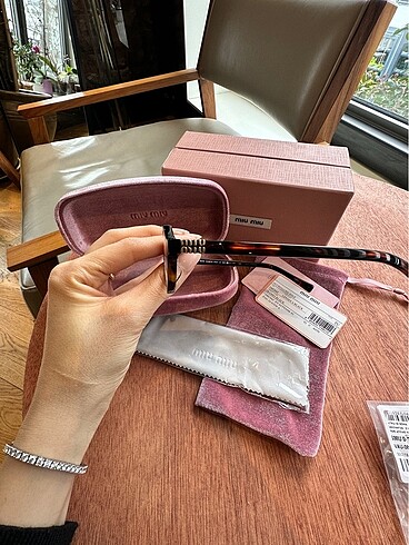  Beden kahverengi Renk Miu Miu Sunglasses