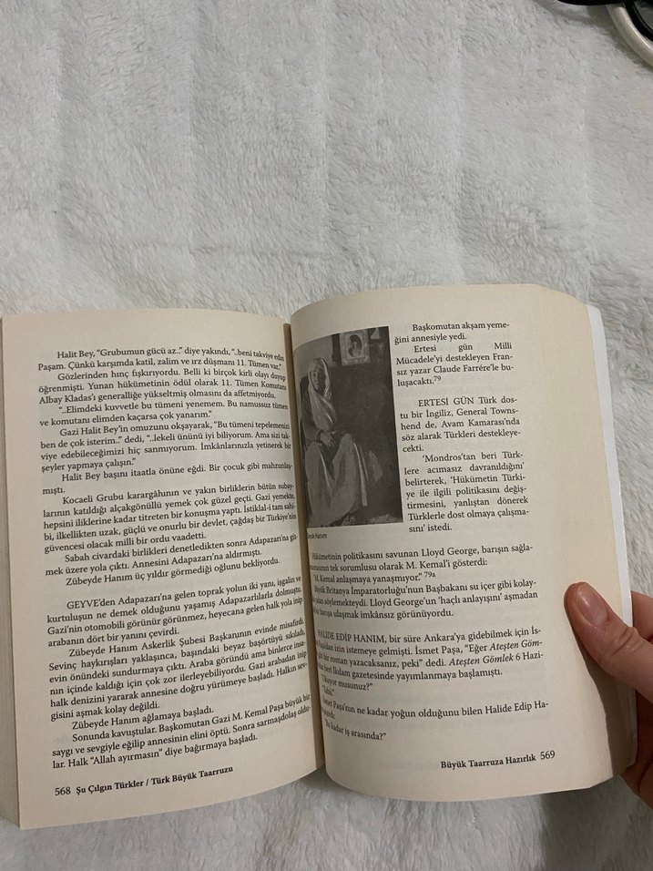 Şu Çılgın Türkler - Turgut Özakman Roman - Görsel 4