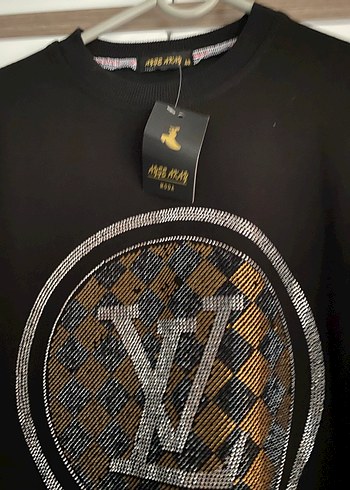 Düğmeli Siyah Uzun Kollu Kadın Tunik - Görsel 2