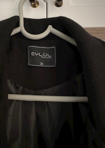 Siyah Uzun Kaban - Görsel 3