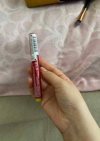 NYX Parlak Kırmızı Dudak Parlatıcısı - Görsel 2