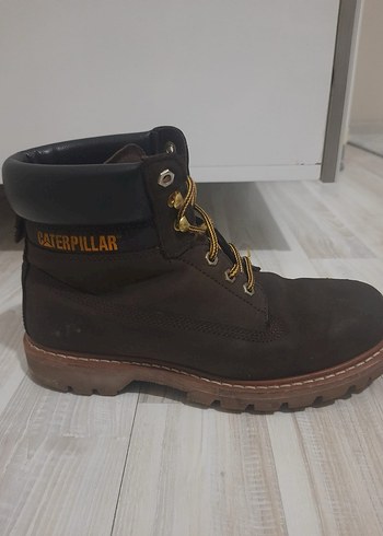 Kahverengi Süet CAT erkek bot - Görsel 2