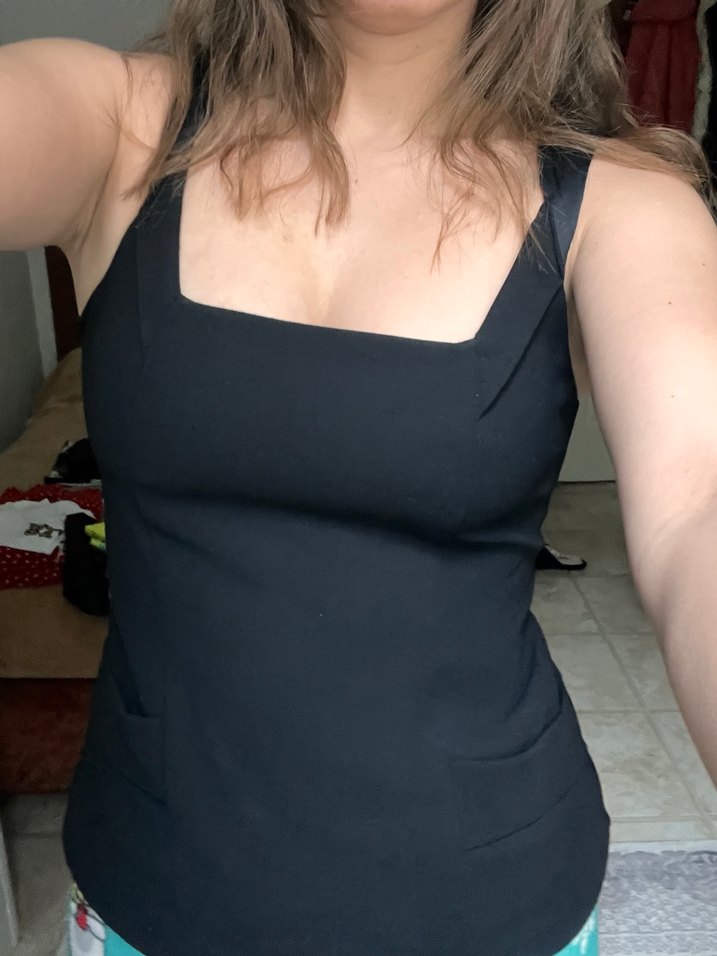 Kadın Siyah V Yaka Askılı bluz - Görsel 3