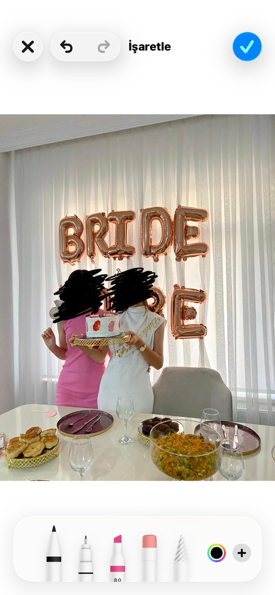 Beyaz Drapeli Midi Kolsuz Elbise - Görsel 4