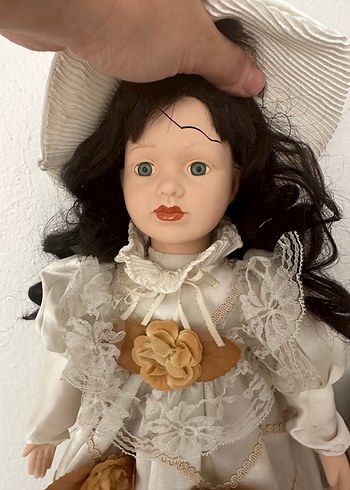 Beyaz Elbiseli porselen Bebek - Görsel 5