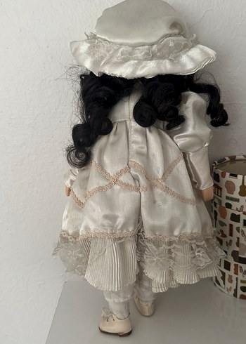 Beyaz Elbiseli porselen Bebek - Görsel 6