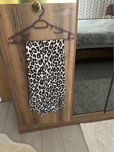 Leopar desenli midi etek