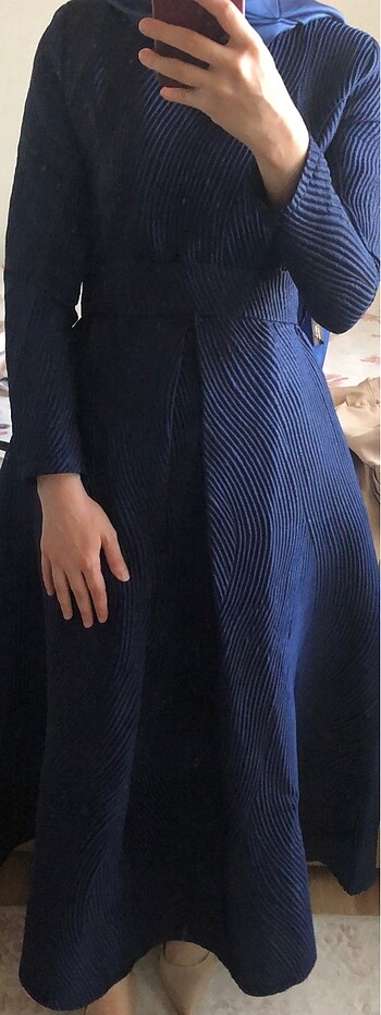Kayra Elbise