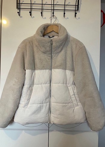 Kürklü Bej Kadın Kışlık Mont - Görsel 3