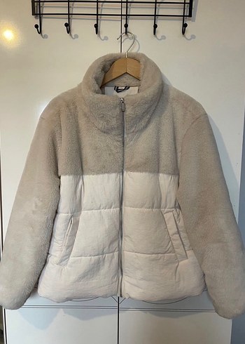 Kürklü Bej Kadın Kışlık Mont - Görsel 2