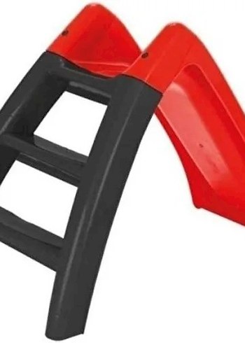 Kırmızı Çocuk Kaydırağı