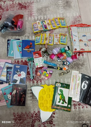 Renkli Okul Aktivite Malzemeleri Seti - Görsel 2