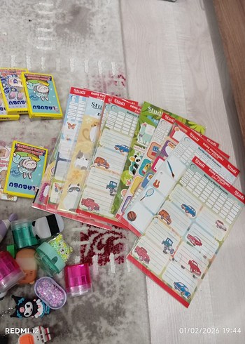 Renkli Okul Aktivite Malzemeleri Seti - Görsel 5