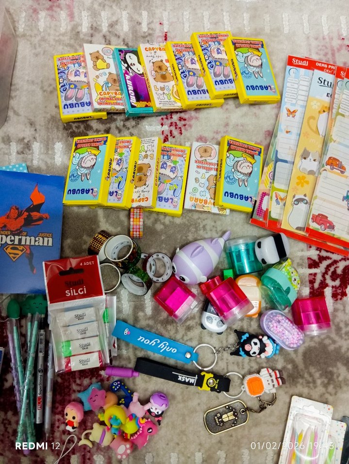 Renkli Okul Aktivite Malzemeleri Seti - Görsel 3