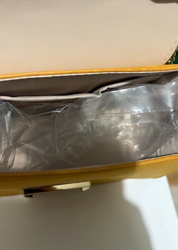 Sarı Süet Zincir Detaylı Kadın Çanta - Görsel 4