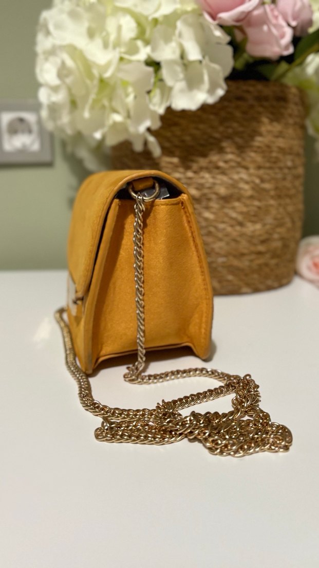 Sarı Süet Zincir Detaylı Kadın Çanta - Görsel 2