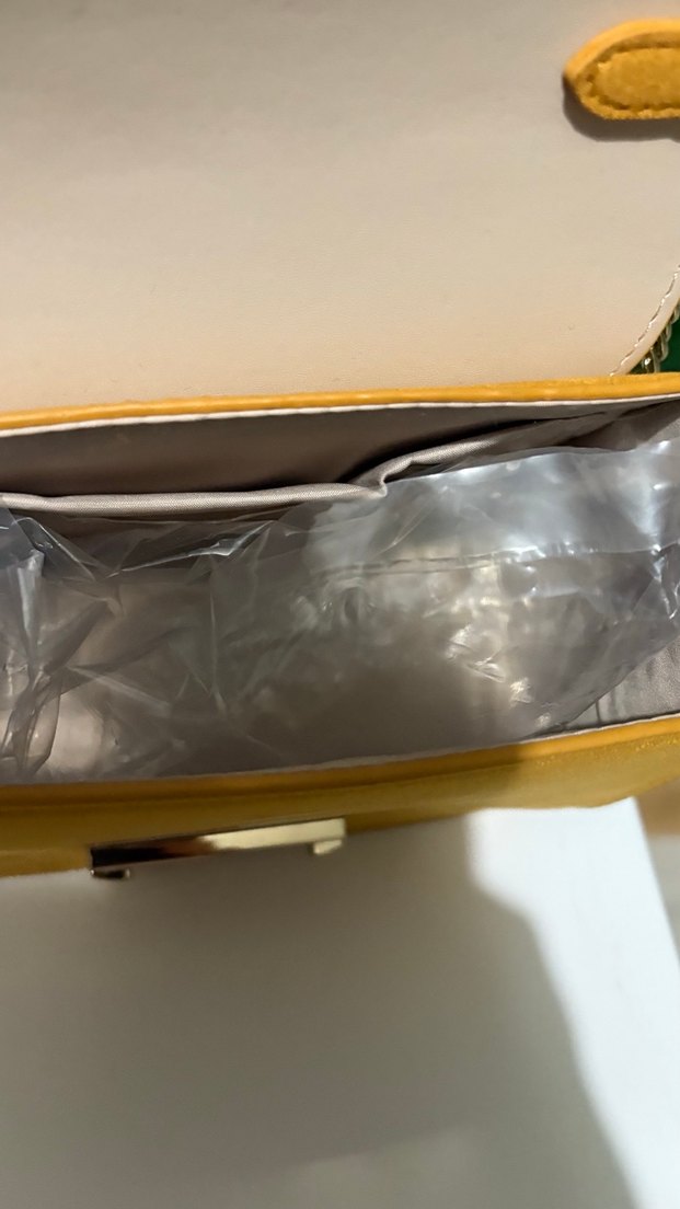 Sarı Süet Zincir Detaylı Kadın Çanta - Görsel 4