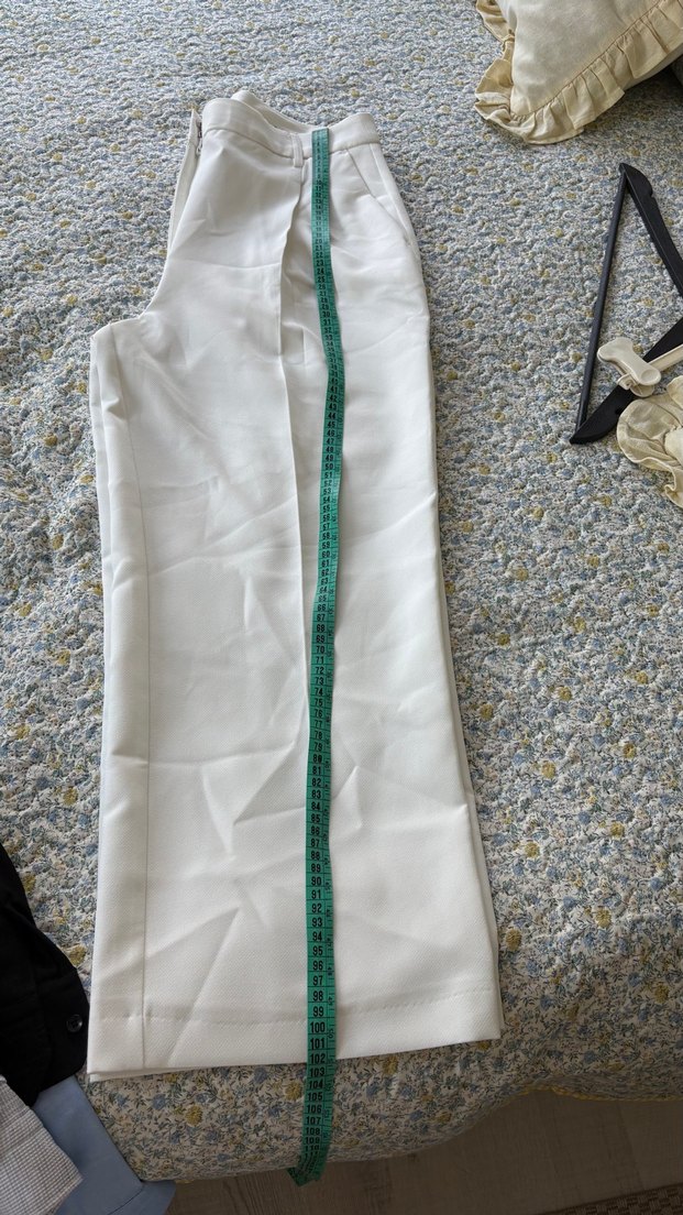 Beyaz Pilili Midi Kumaş Pantolon - Görsel 3