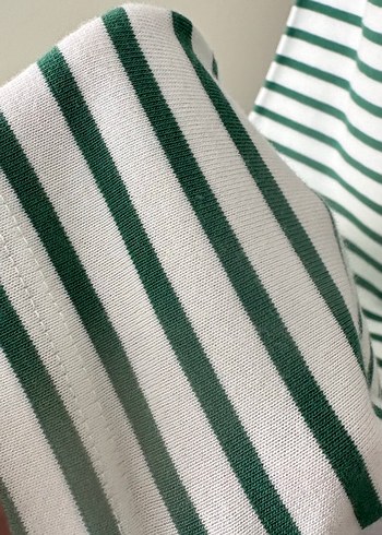 Yeşil Çizgili Kadın Uzun Kollu Tişört - Görsel 4