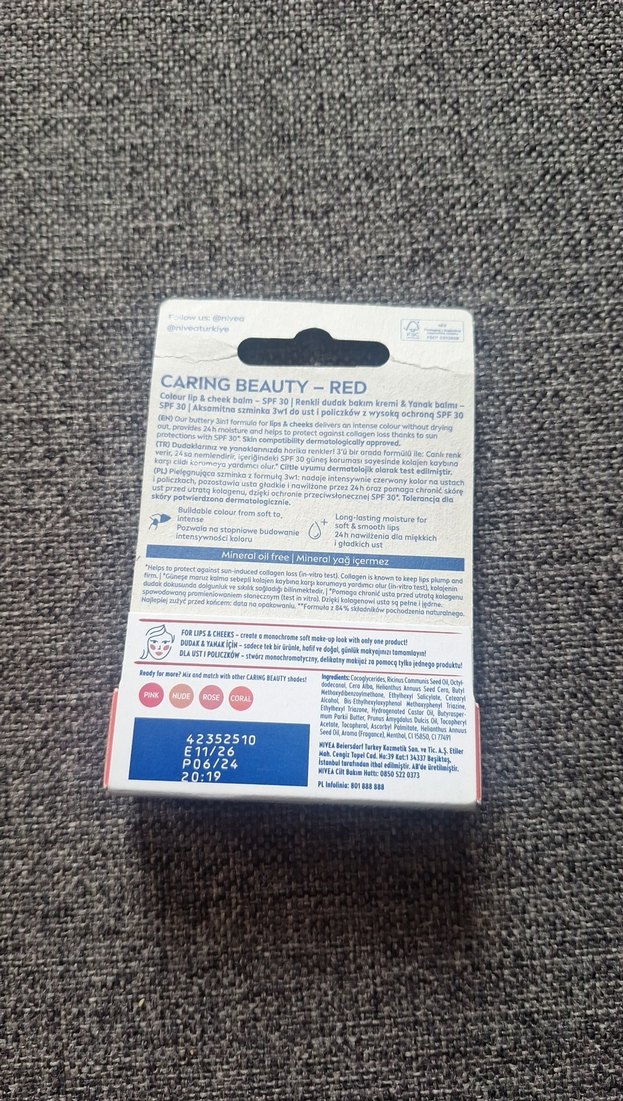 Nivea Kırmızı Dudak ve Yanak Bakım Sticki - Görsel 2