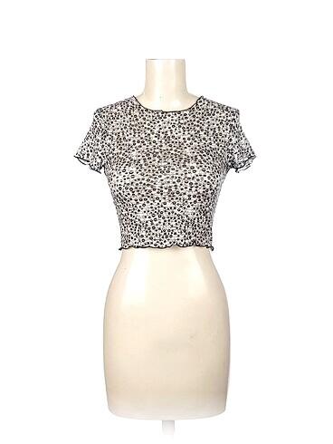 PreLoved T-shirt %70 İndirimli.