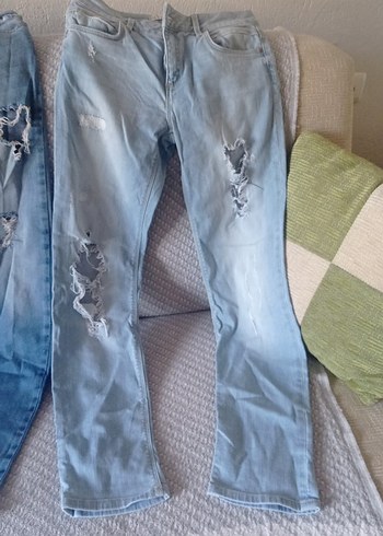 Düğmeli Rahat Kesim Midi Kot Pantolon