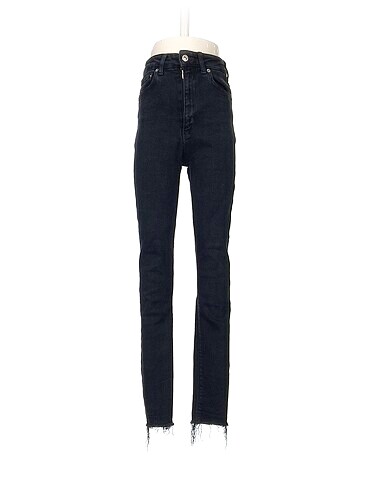 Zara Bluz %70 İndirimli.