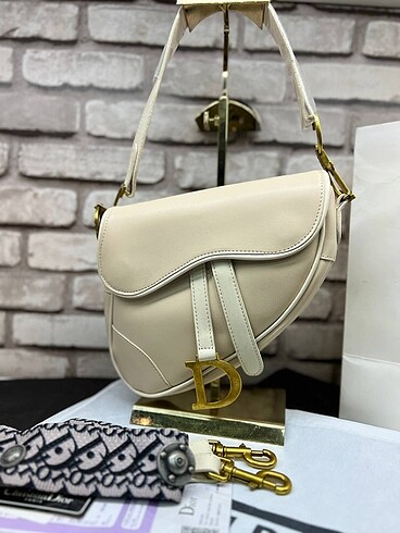 Dior Dior tabanca çanta modeli