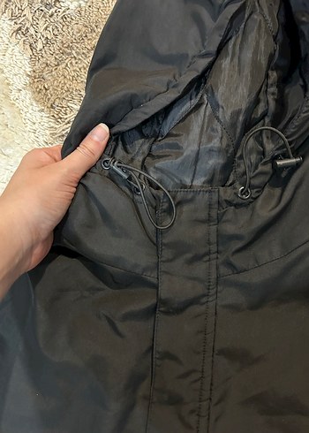 Siyah Kapüşonlu unisex yağmurluk-spor ceket - Görsel 4