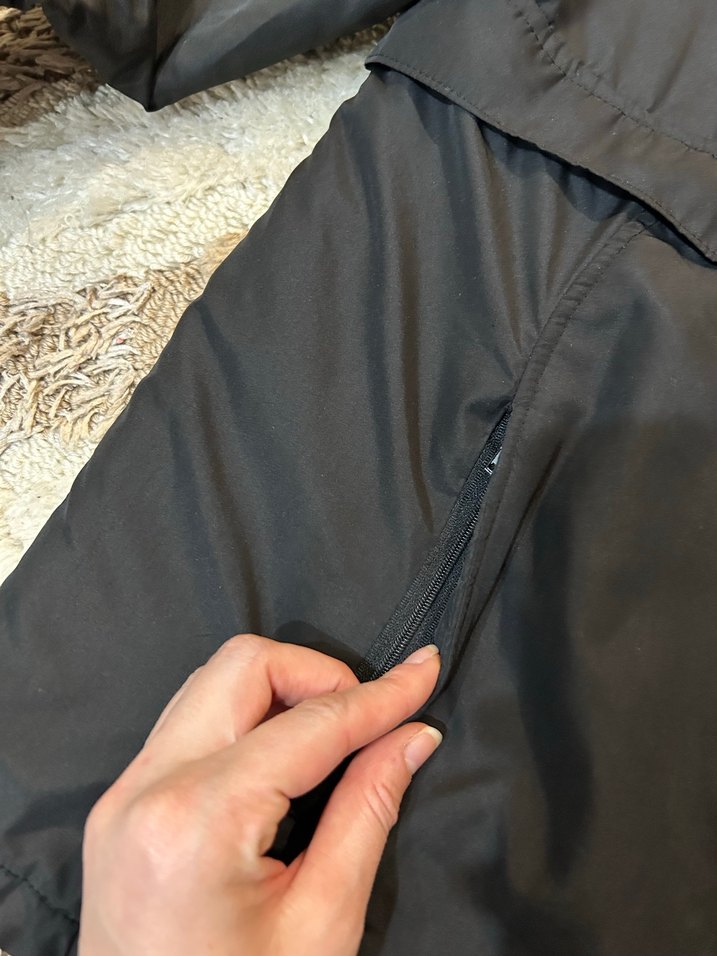 Siyah Kapüşonlu unisex yağmurluk-spor ceket - Görsel 3