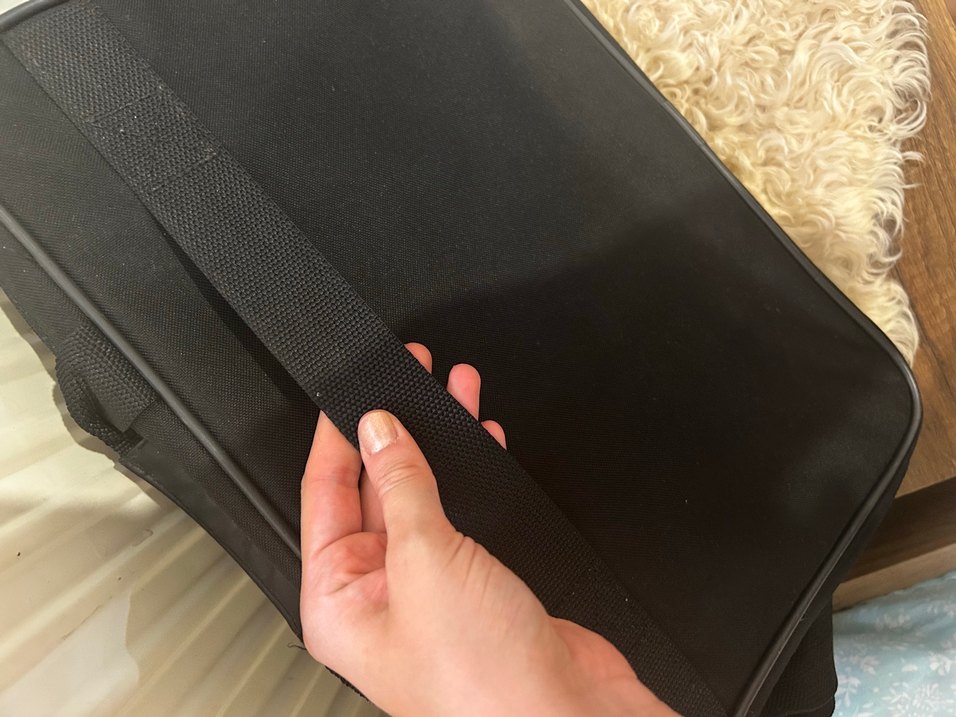 Siyah Laptop Çantası, Fermuarlı, Ofis - Görsel 5