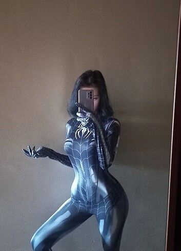 Diğer venom cosplay