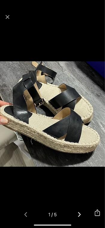 H&M Sandalet