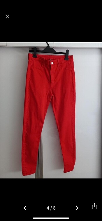 42 Beden kırmızı Renk H&M kot pantolon