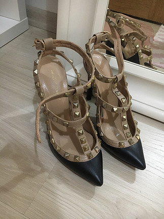 Valentino stiletto