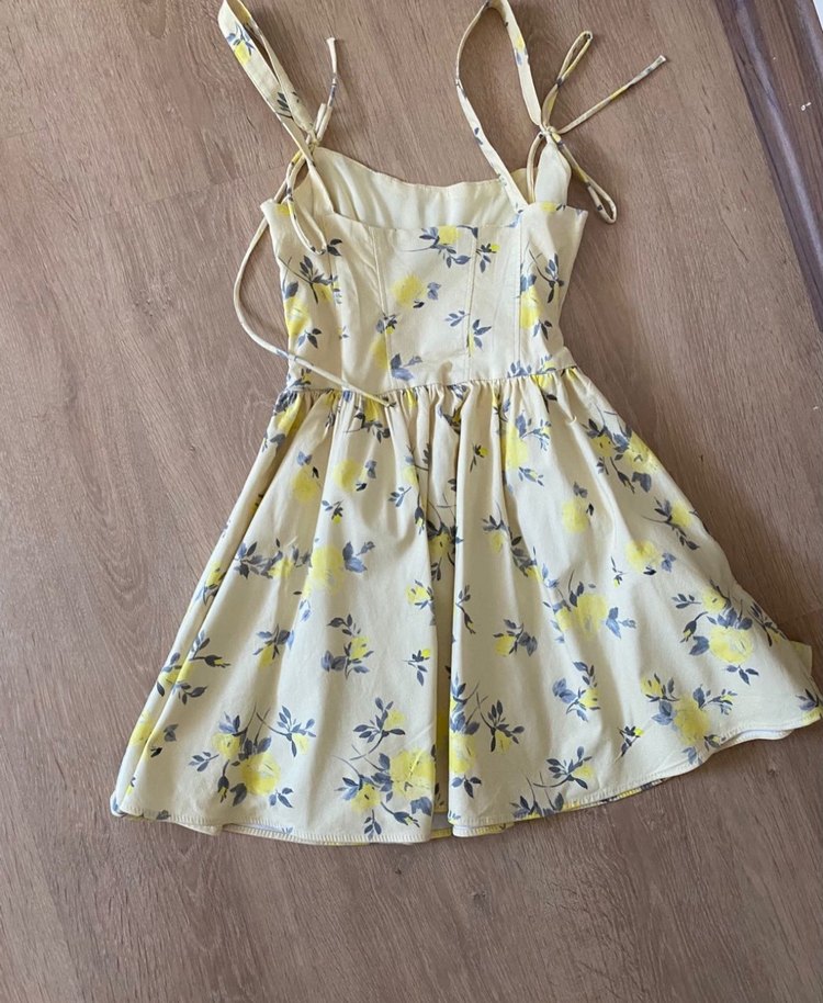 Sarı Çiçekli Askılı Mini Elbise - Görsel 3