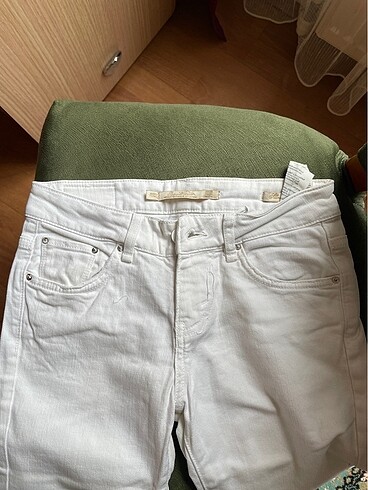 Zara beyaz jean