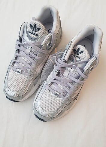 Adidas Adidas